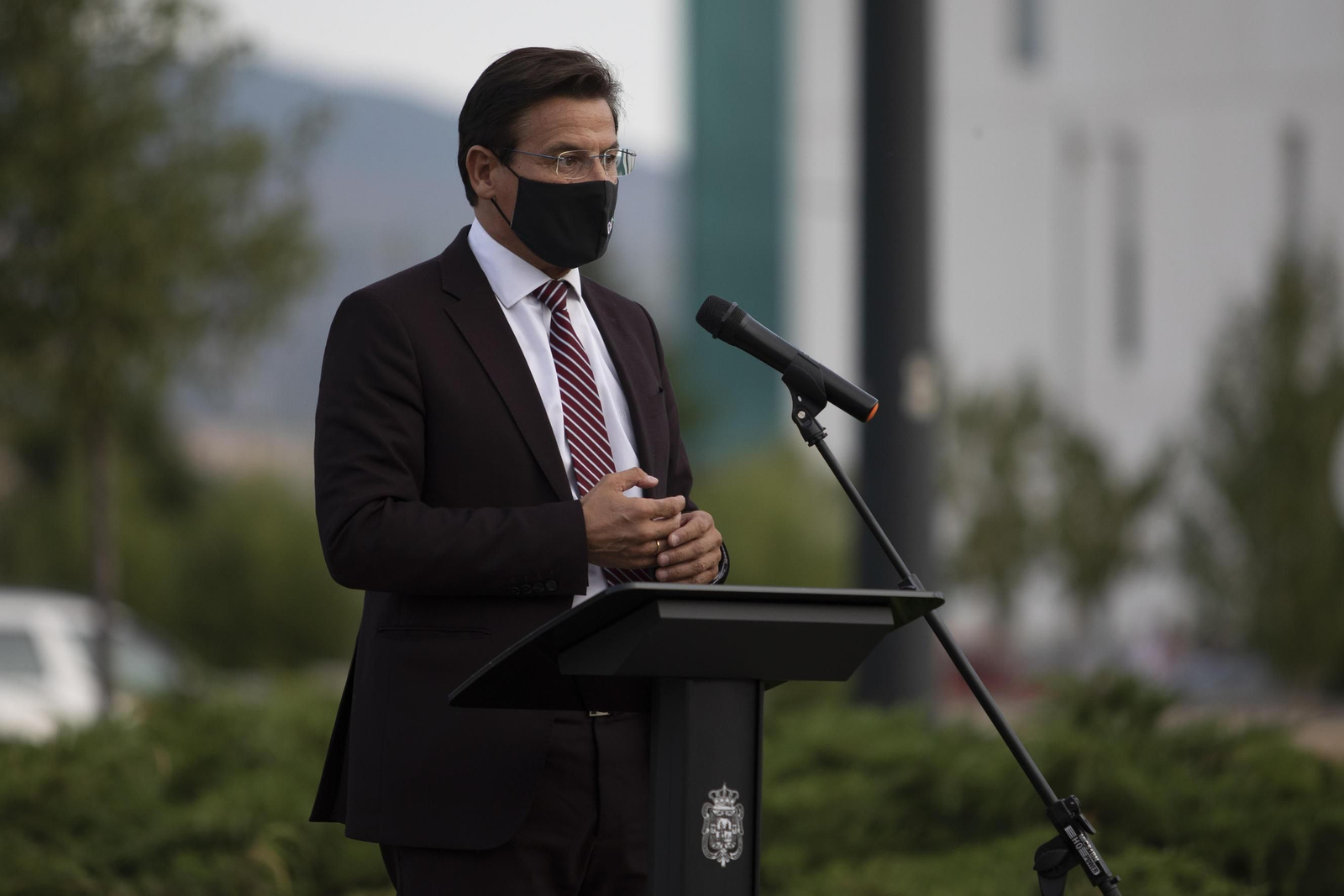 Luis Salvador, tras su positivo por coronavirus: "Es un debate mezquino de la oposición acusarnos de actuar tarde"