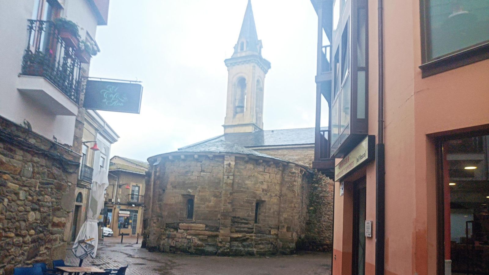 Iglesia de Santa Marina, en Cacabelos.