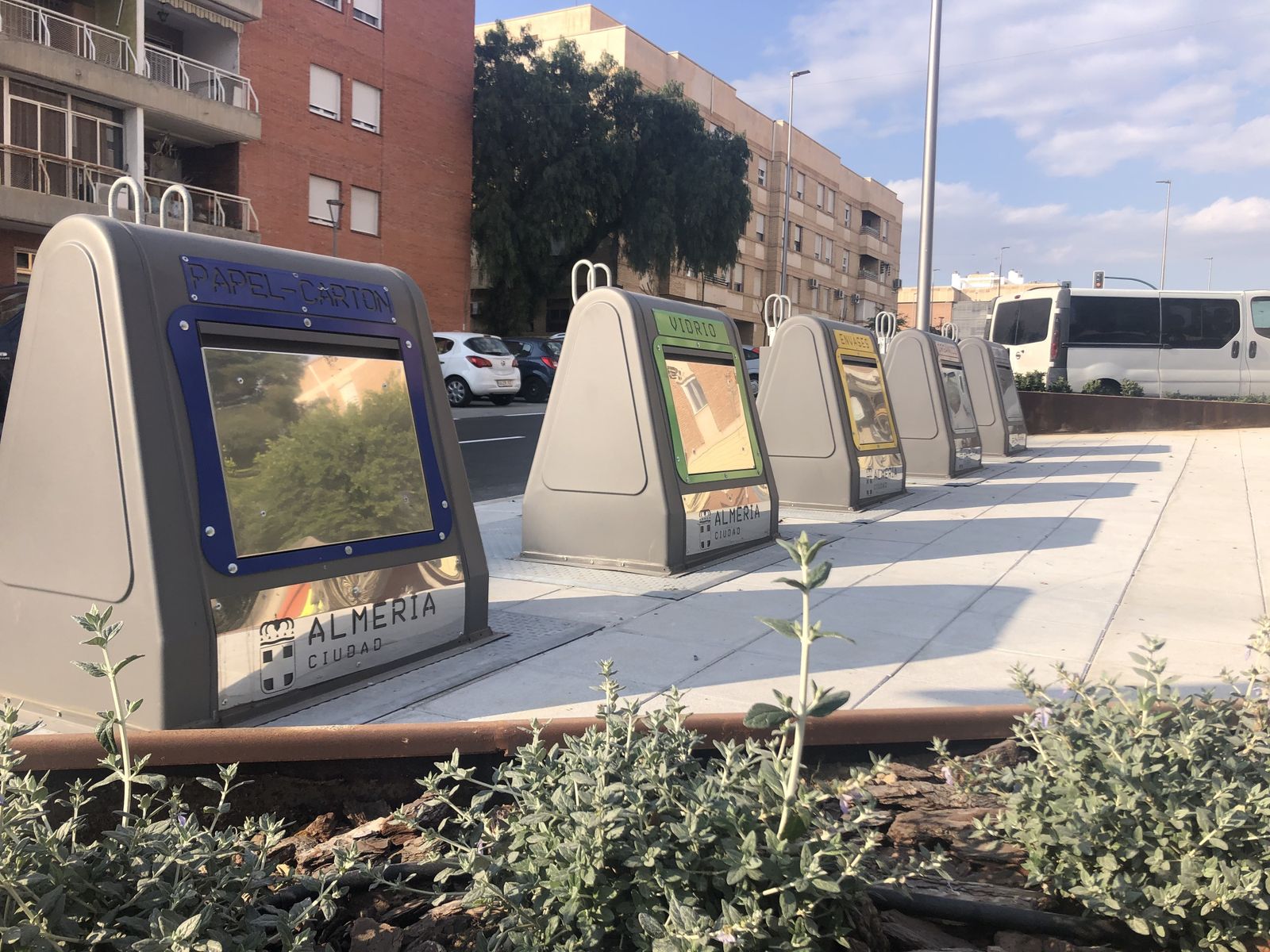 Los nuevos contenedores soterrados