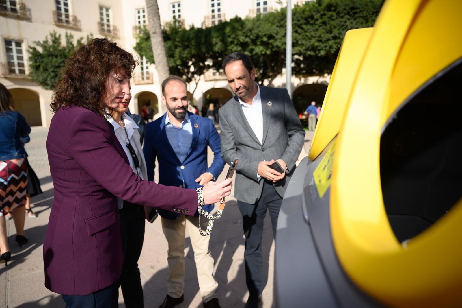 Ayuntamiento y Ecoembes presentan la llegada de ‘RECICLOS’ a la ciudad