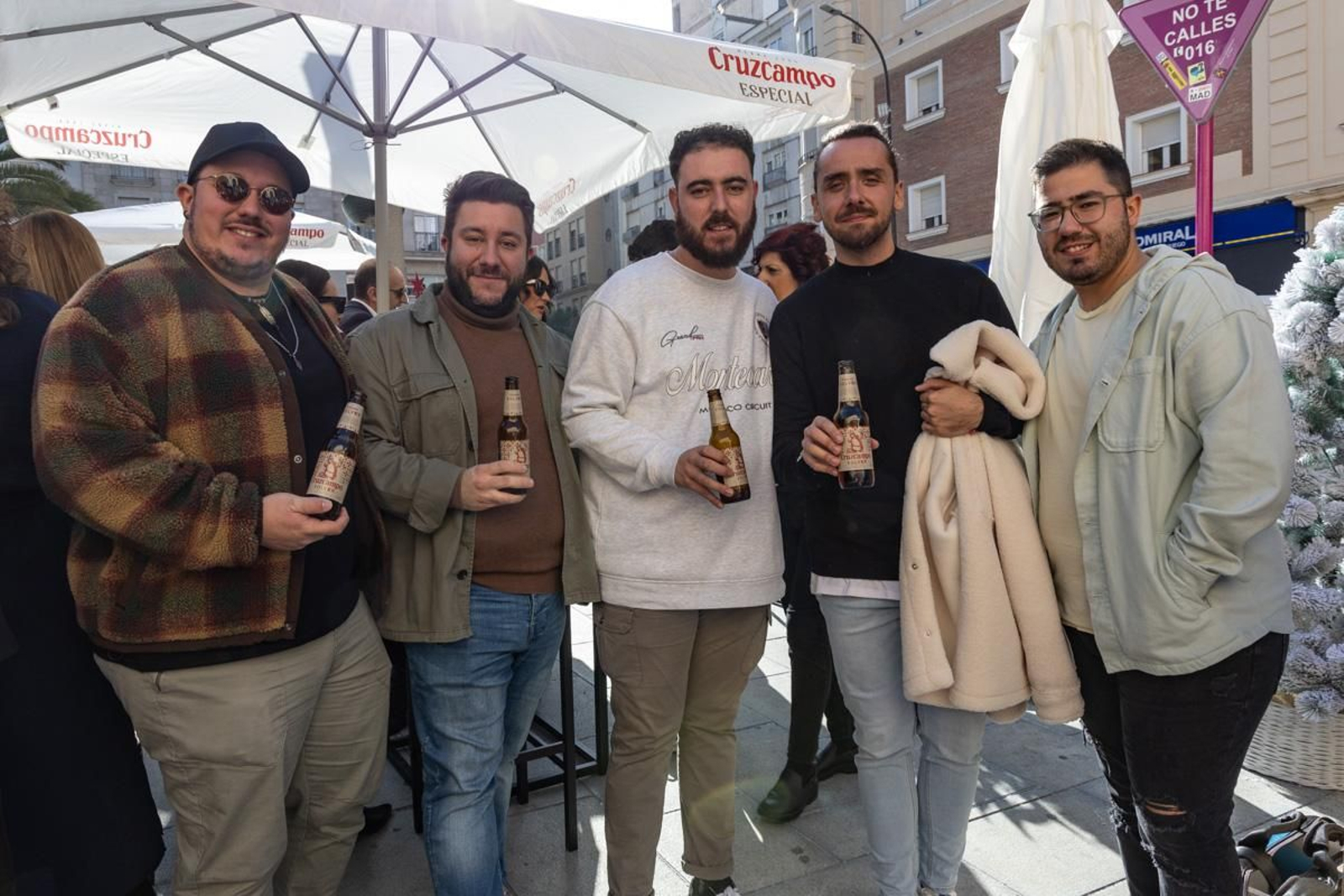 Presentación del lanzamiento de 'Volver', edición limitada de Cruzcampo para Navidad