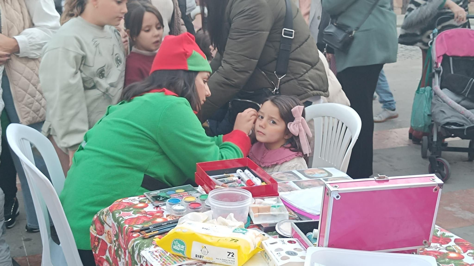 El mágico poblado navideño de Villa del Río, en imágenes