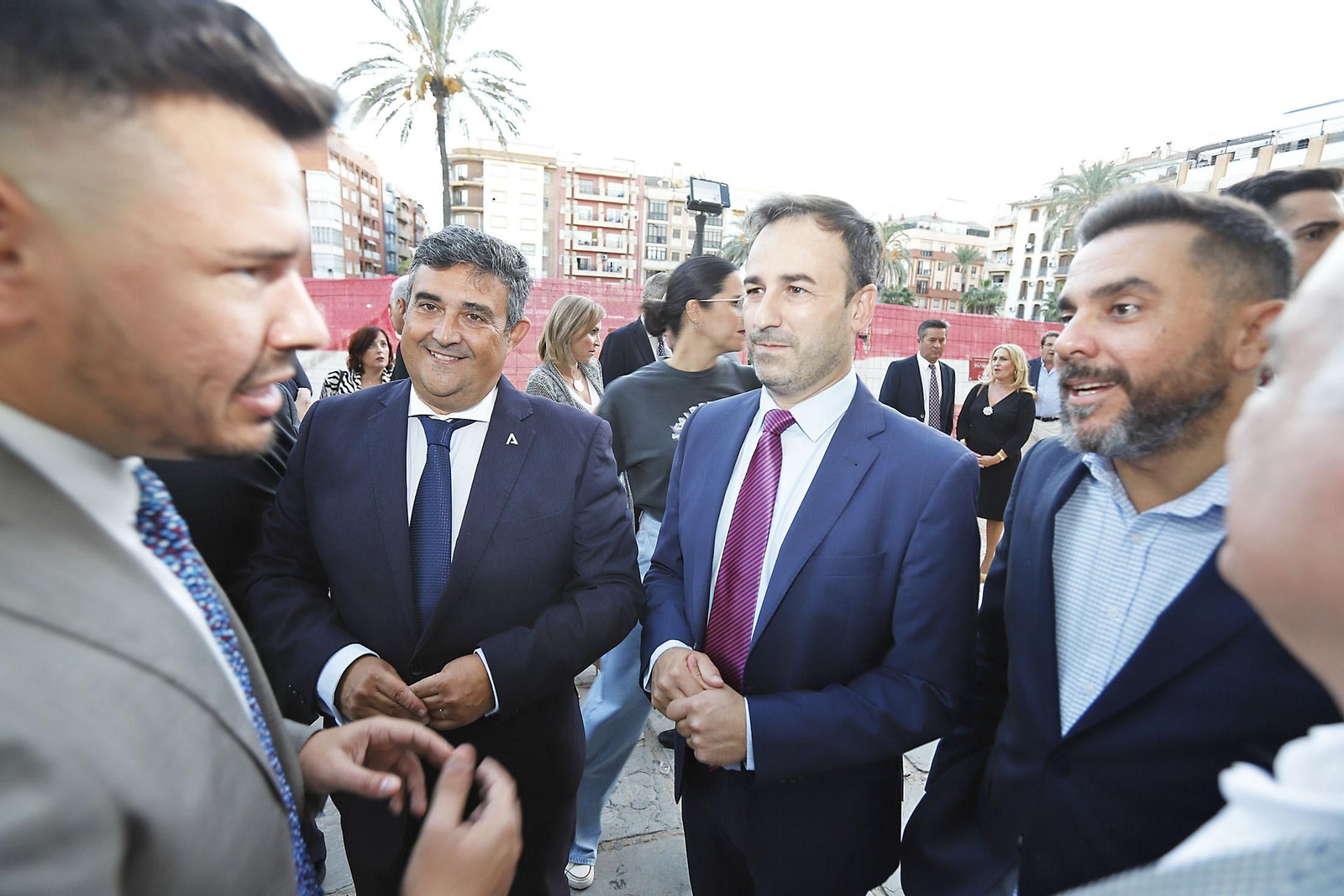 Imágenes de la recepción a los invitados a la gala de los Onubenses del Año