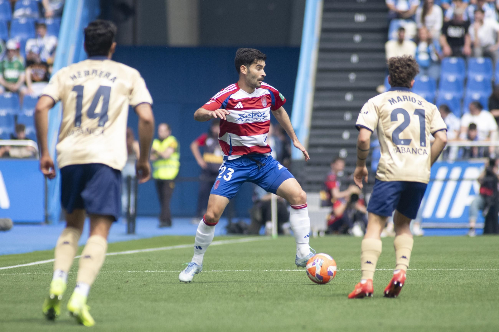 Las mejores imágenes de la victoria del Granada CF ante el Dépor