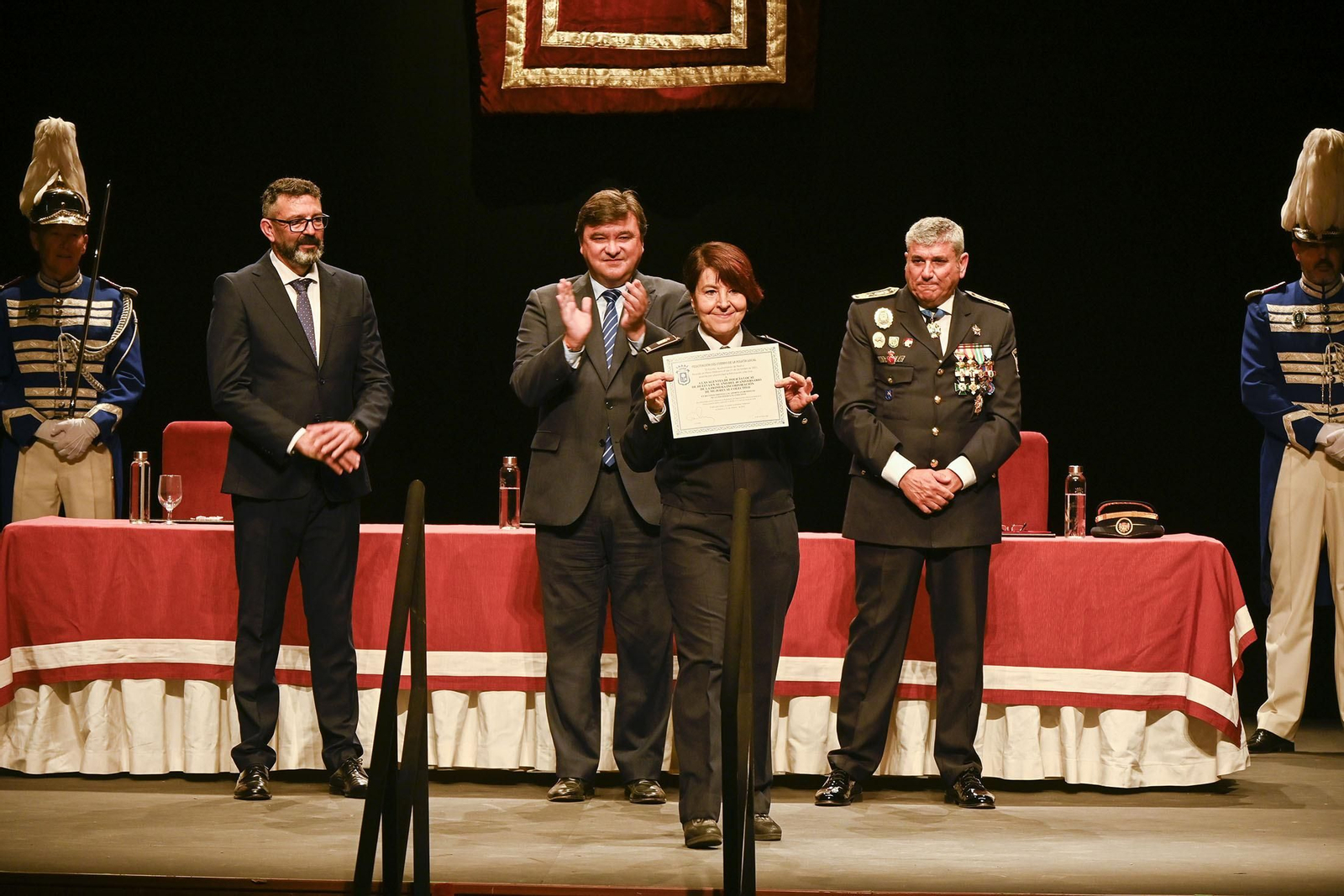 Imágenes del acto del Día de la Policía Local de Huelva