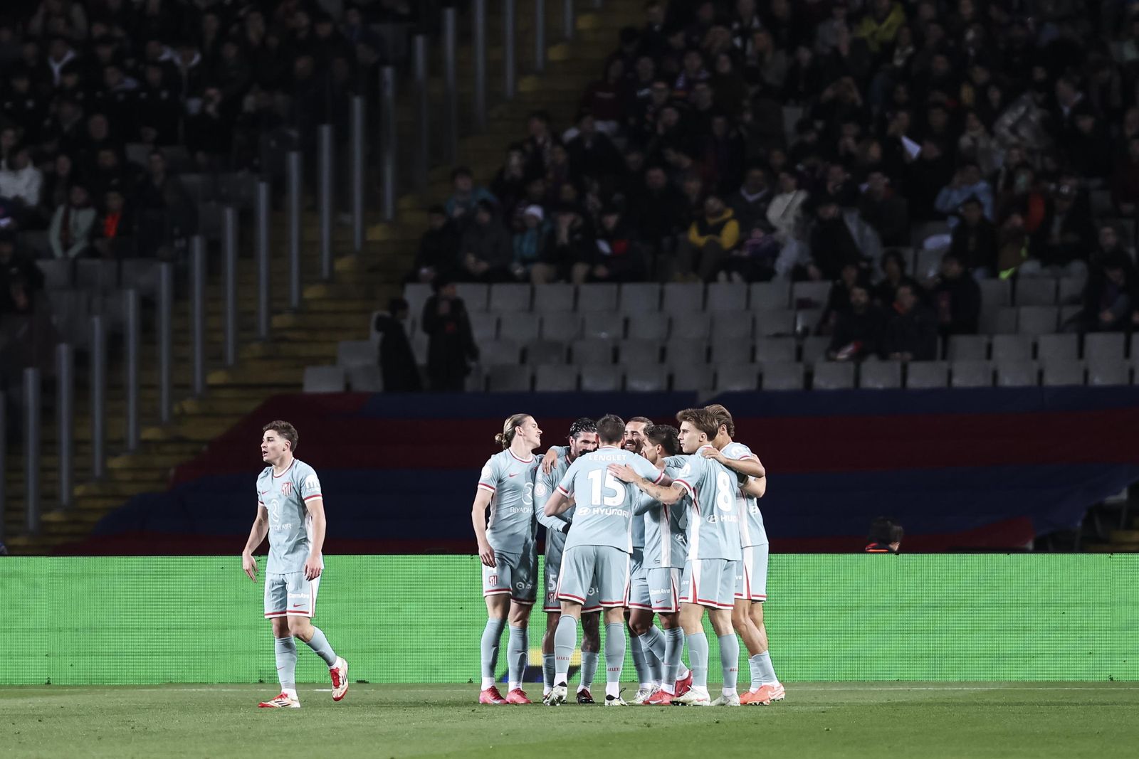 Las fotos del espectacular Barcelona - Atlético de Madrid