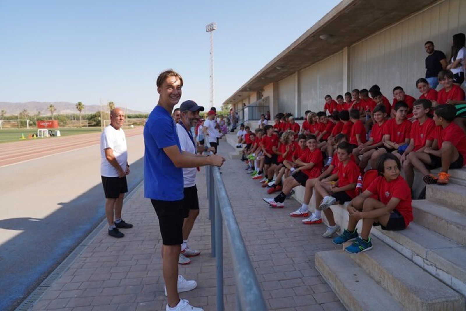 Martin Svidersky en un momento de su charla con los niños