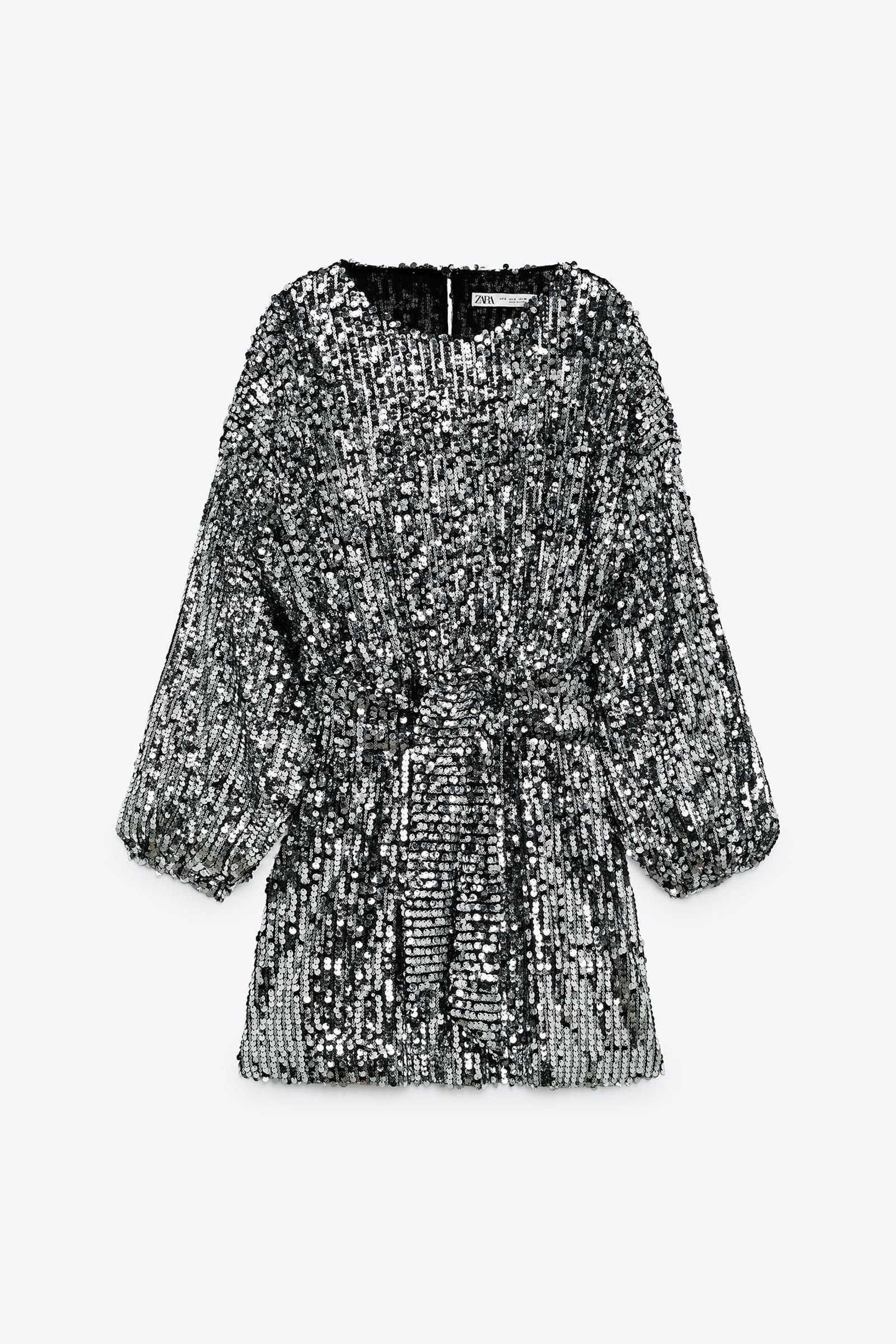 Vestido mini de lentejuelas.