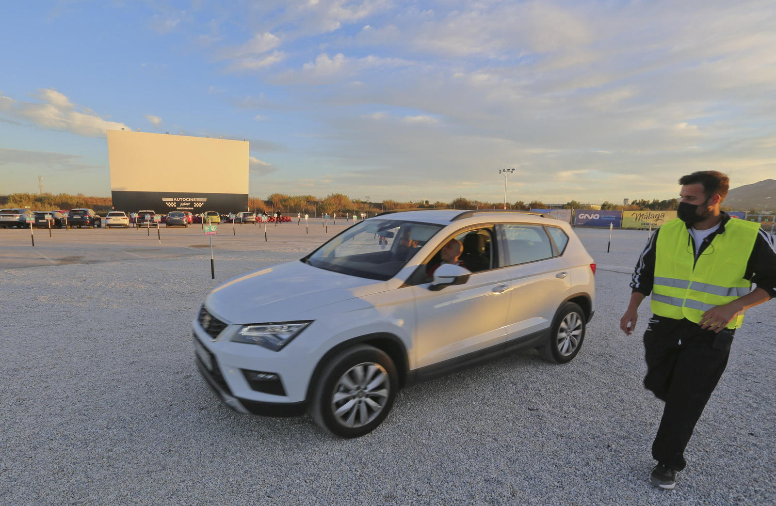 El Autocine Málaga Metrovacesa, en fotos