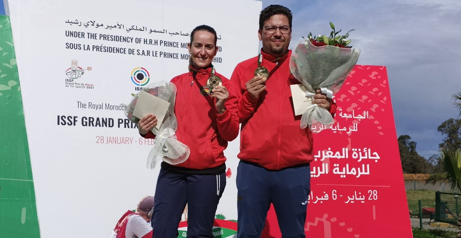 Fátima Gálvez y Alberto Fernández, en lo más alto del podio del GP de Rabat.