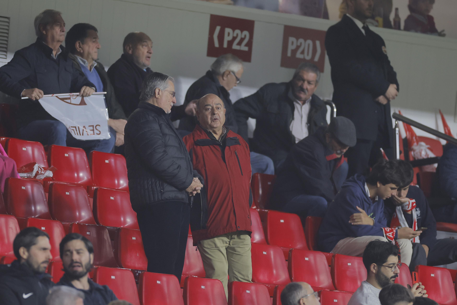 Búscate en las fotos del Sevilla Fc- PSV