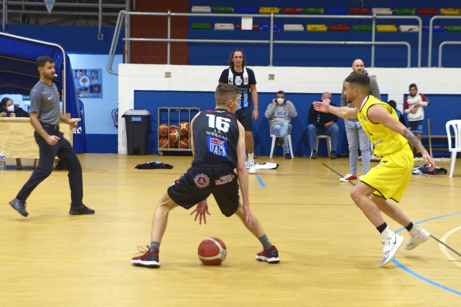 Partido del Benahavís en La Línea.