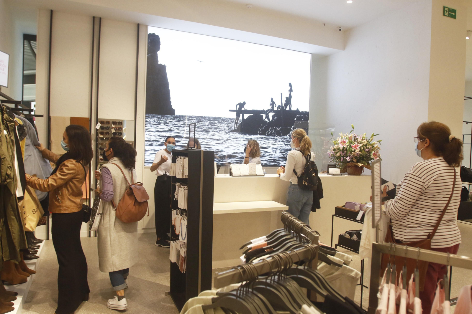 La inauguración de la nueva tienda de Mango en Córdoba, en imágenes