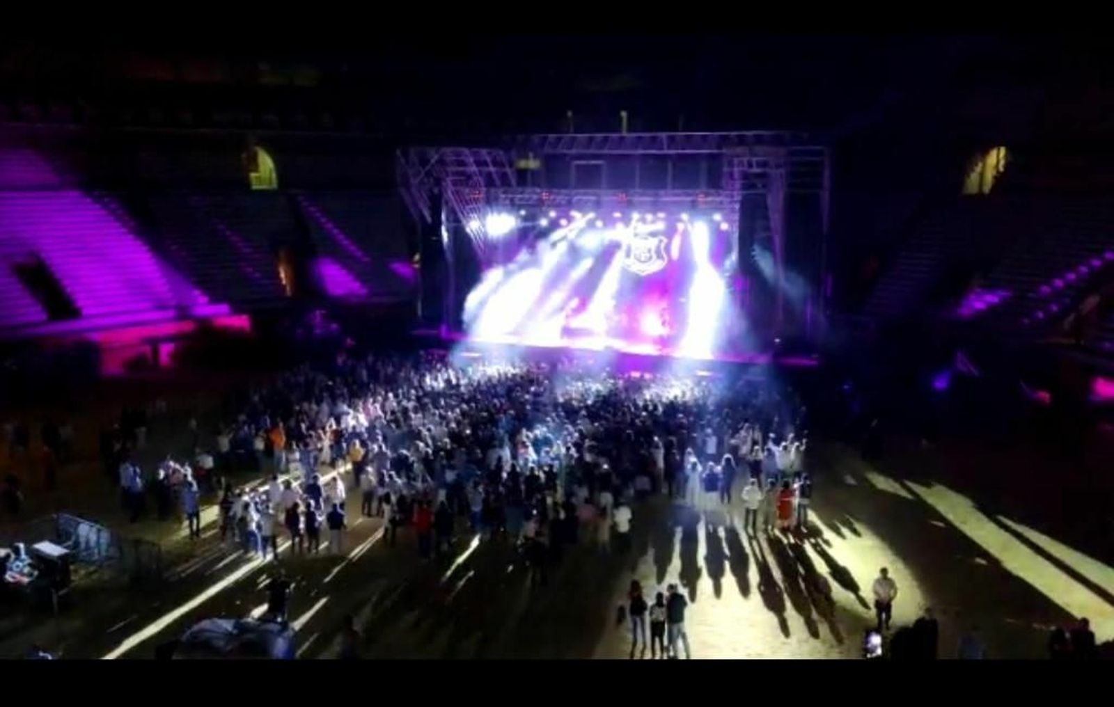 Hombres G se encuentran con sus fans granadinos