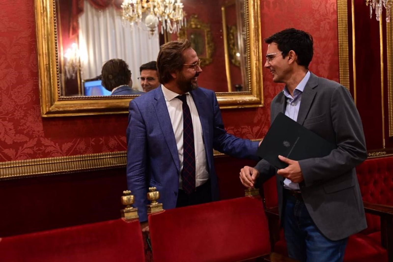 El delegado de la Junta insta al Estado a "mover ficha" para avanzar en la mejora de las conexiones por tren