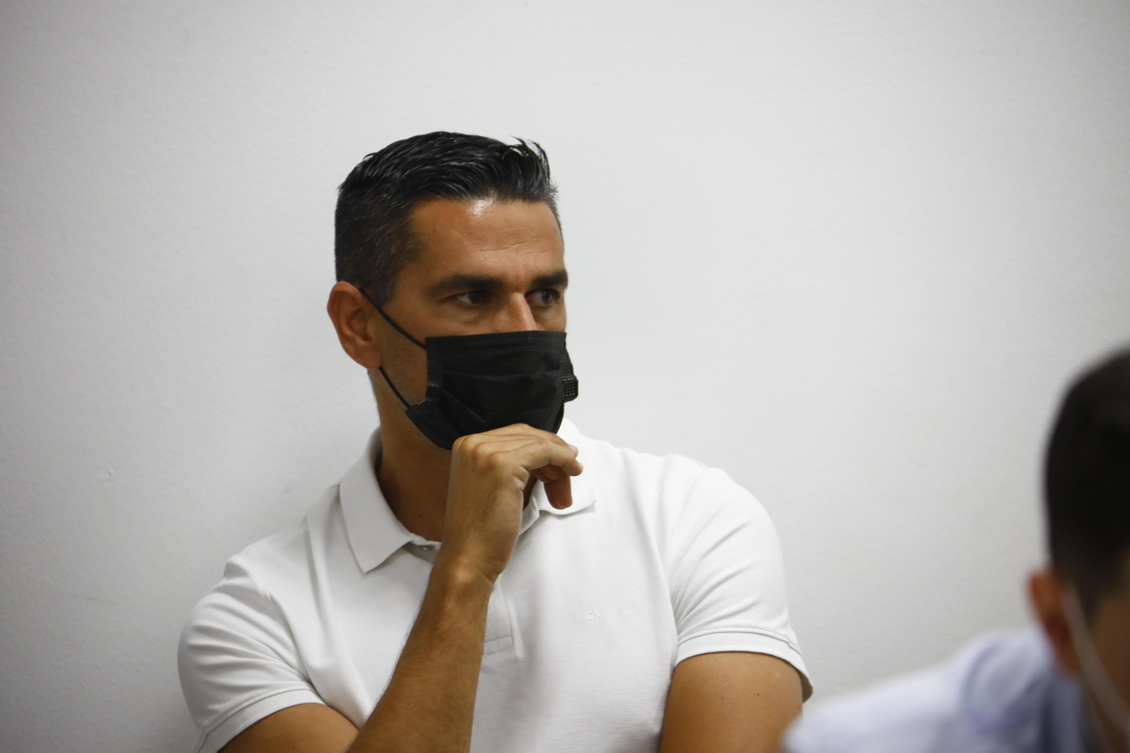 Las imágenes de la despedida de Miguel Valenzuela del Córdoba CF