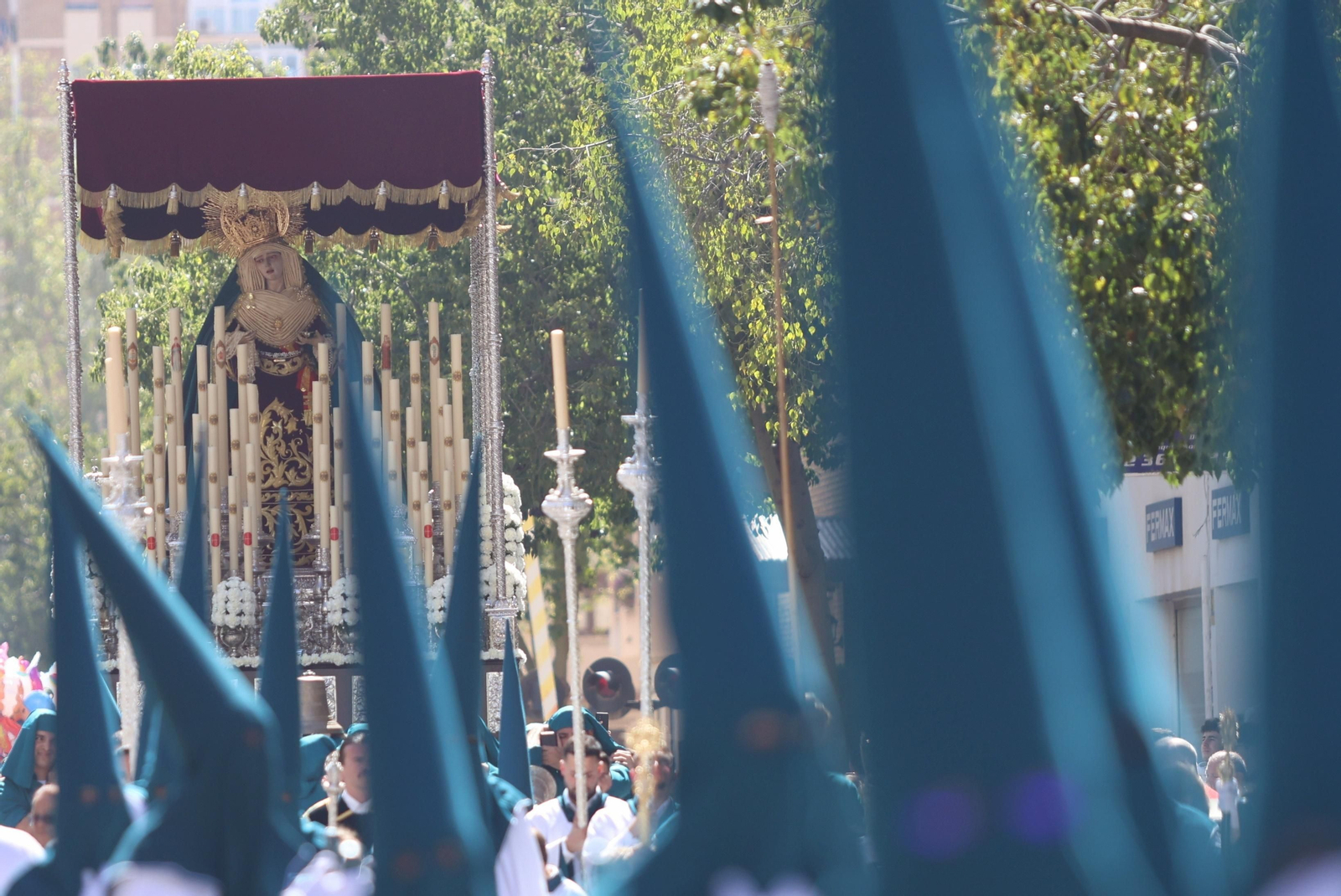 Mediadora en su procesión del Miércoles Santo de Málaga, en fotos