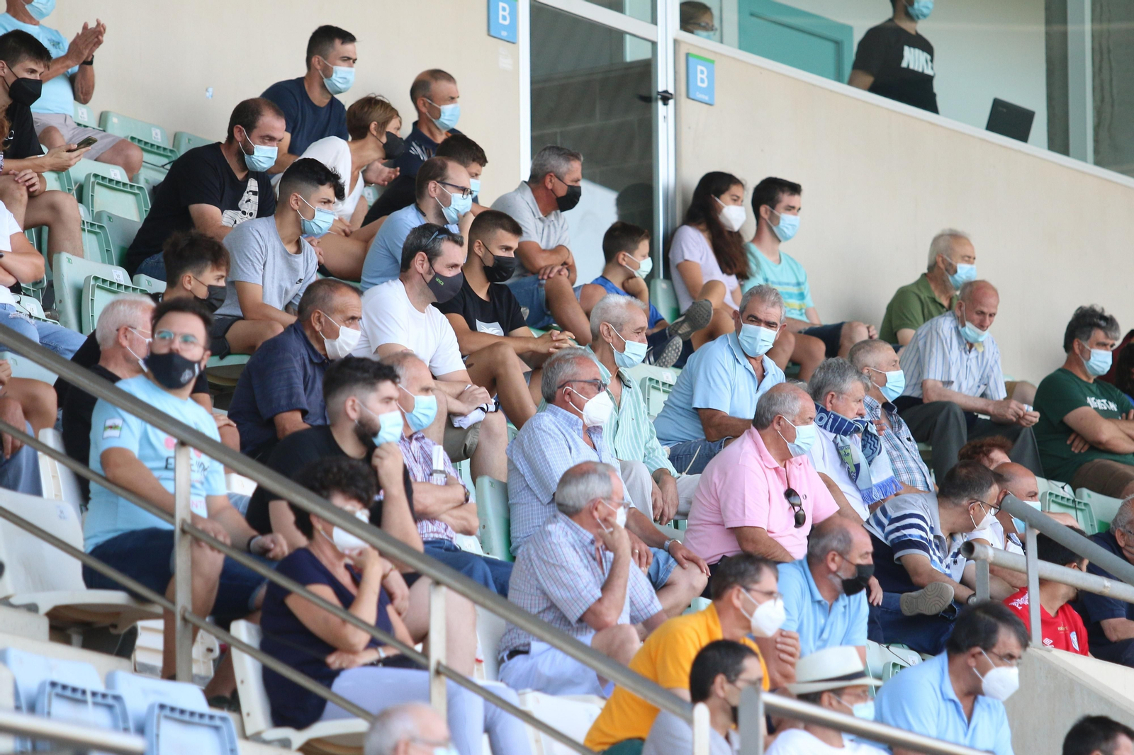 Fotogalería del derbi en Santo Domingo