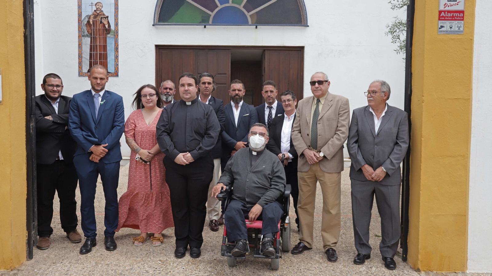 Fotos de la visita de Juanma Moreno a La Línea