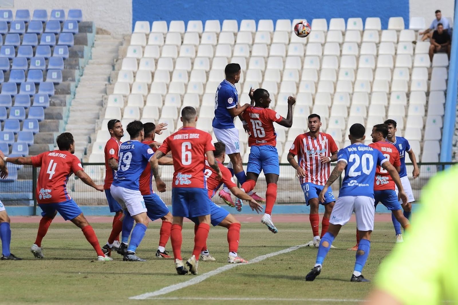 Las fotos de la victoria del Algeciras en Melilla
