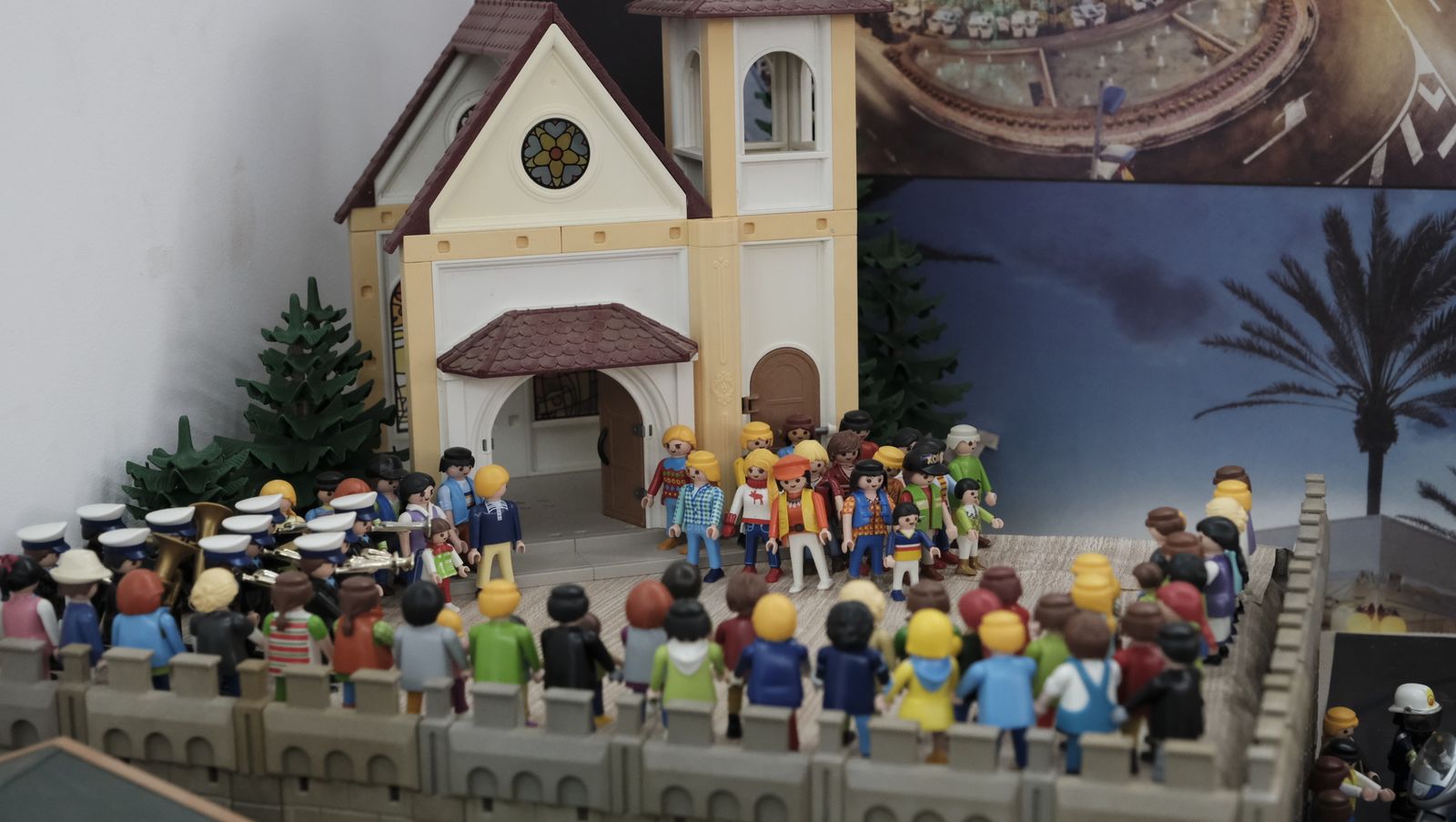 Inauguración de la exposición de playmobil de semana santa de Almería