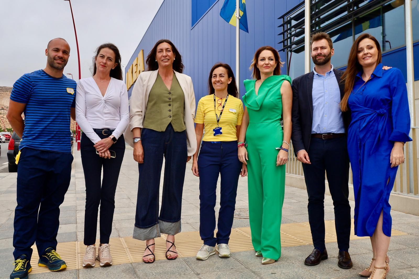 La Junta e IKEA se alían para la inserción sociolaboral de las víctimas de violencia de género en Almería