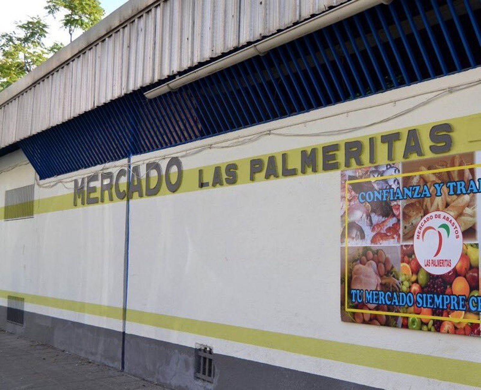 El mercado de Las Palmeritas reabierto tras el brote de coronavirus.