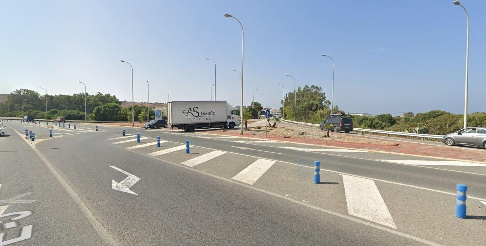 El cruce de entrada a Tarifa. El cruce de entrada a Tarifa.