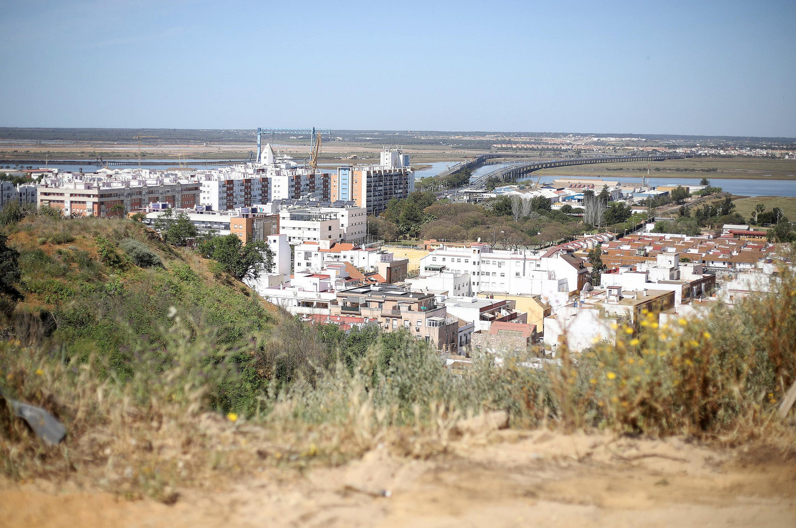 Barrio a barrio: El Conquero de Huelva en imágenes