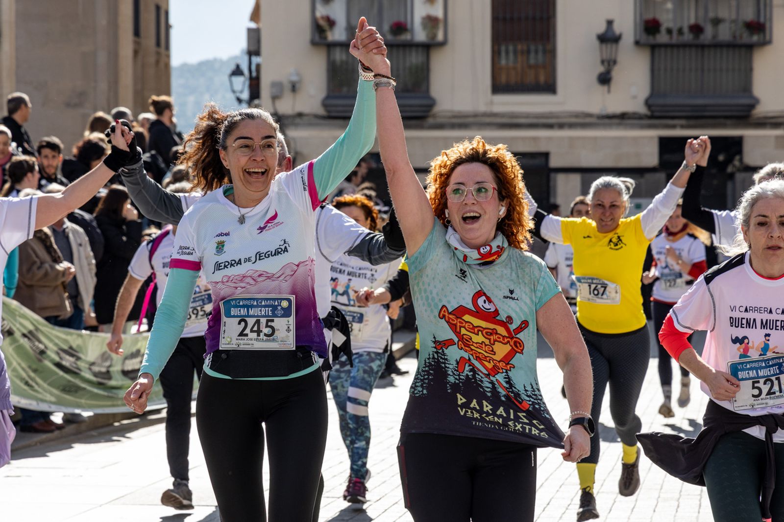 En imágenes: deporte y solidaridad se dan la mano en la VI Carrera-Caminata de la Hermandad de la Buena Muerte (2)