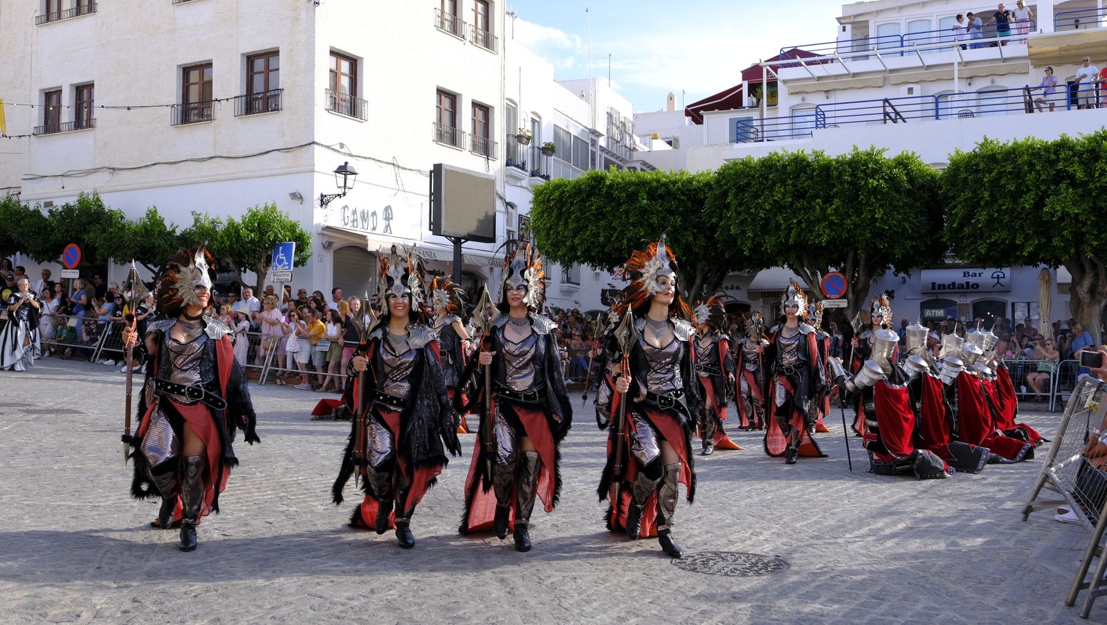 Imágenes del desfile de Moros y Cristianos 2023, en Mojácar