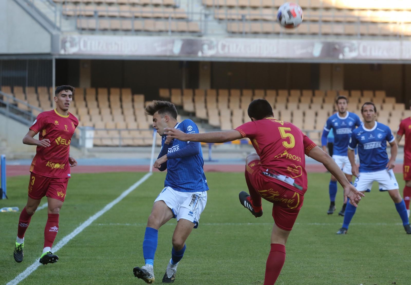 Imágenes de la derrota del Xerez DFC contra el Antoniano en Chapín