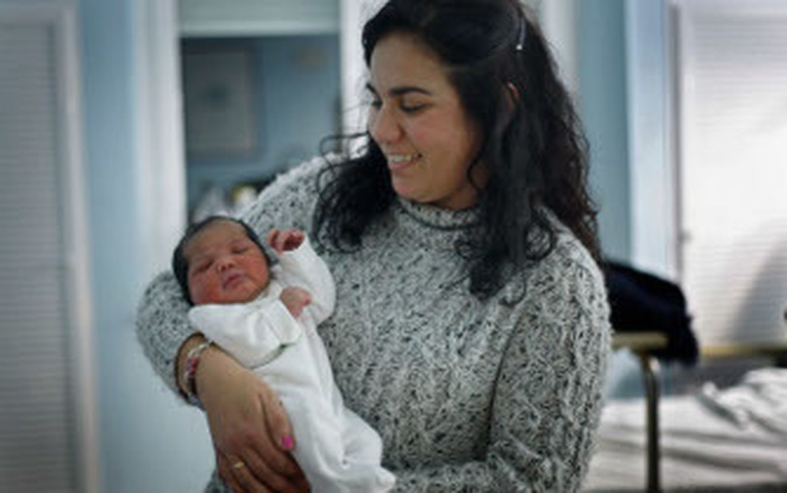 Paula, el primer bebé de Cádiz de este año 2015