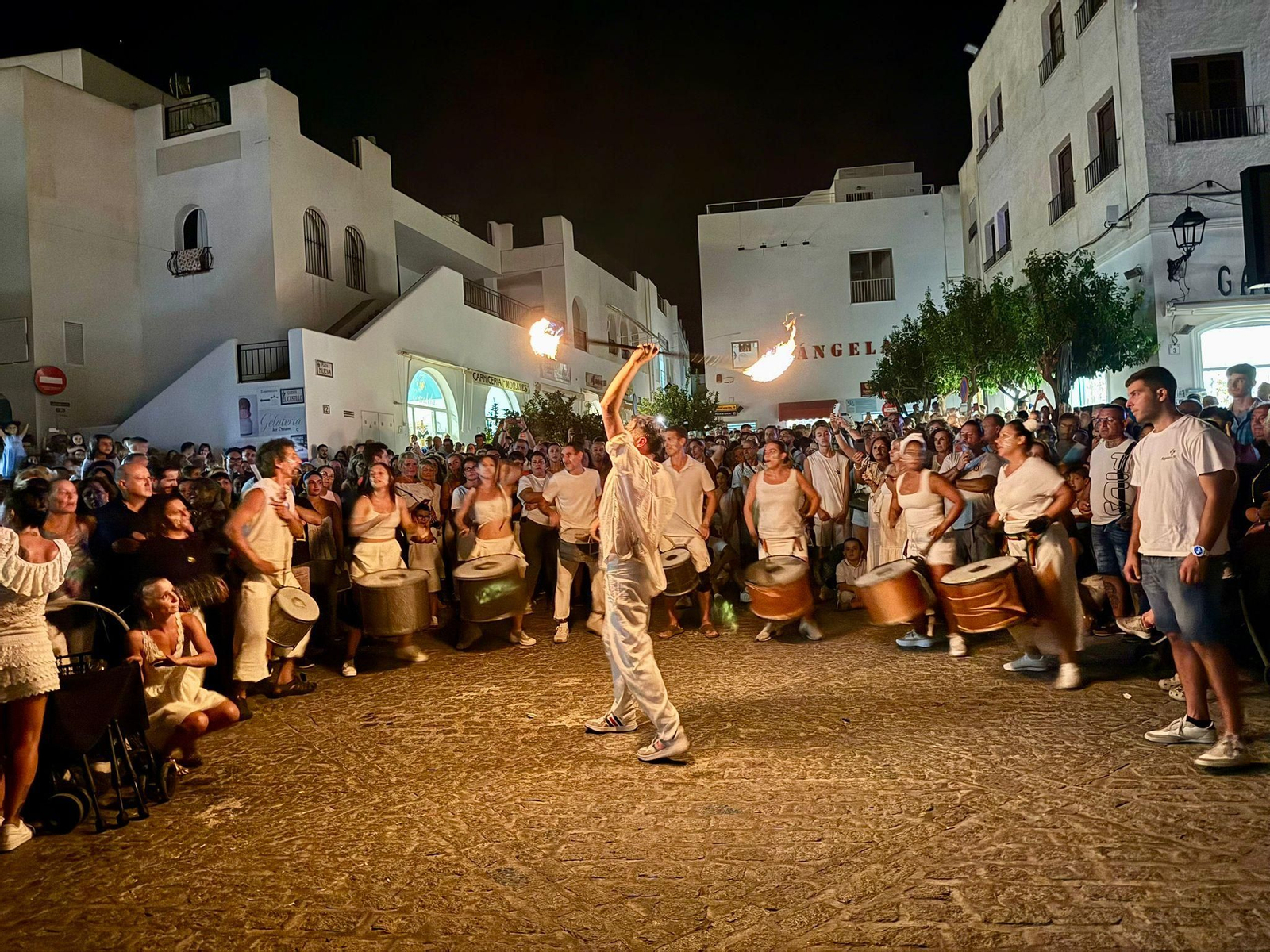 La 23ª edición de la Noche de las Velas de Mojácar, en imágenes