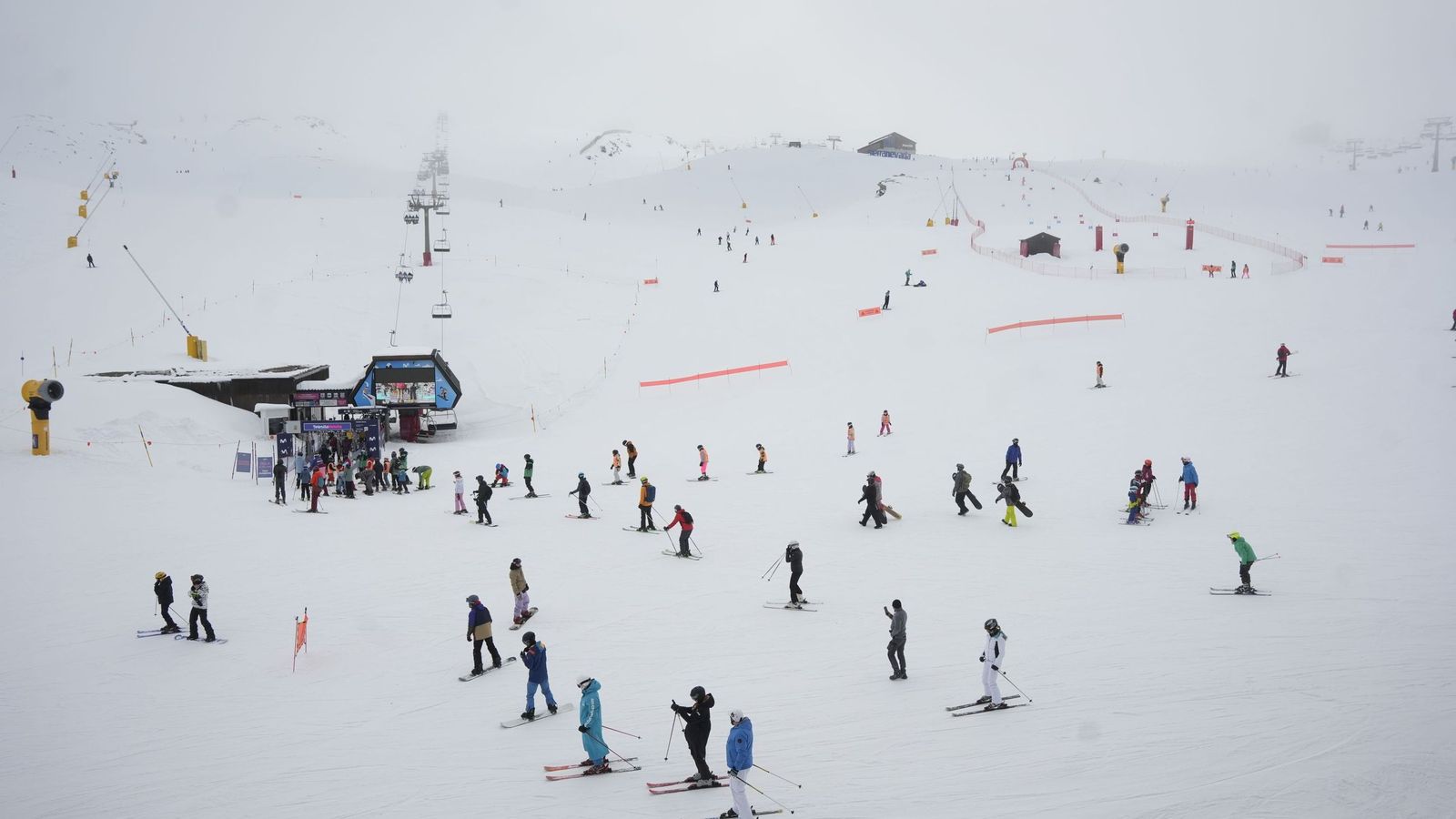Estación de esquí  de Sierra  Nevada .
