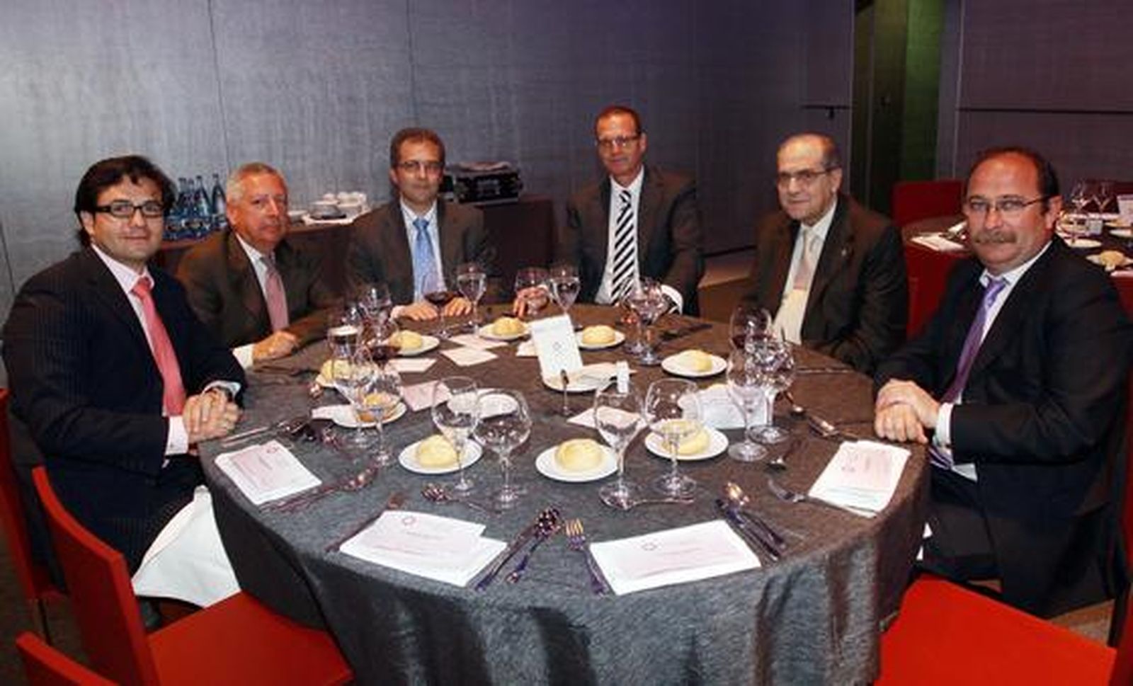 Asitentes al Foro Joly Andalucía celebrado en el hotel Barceló de la capital malagueña con el presidente de Aena, Juan Ignacio Lema.