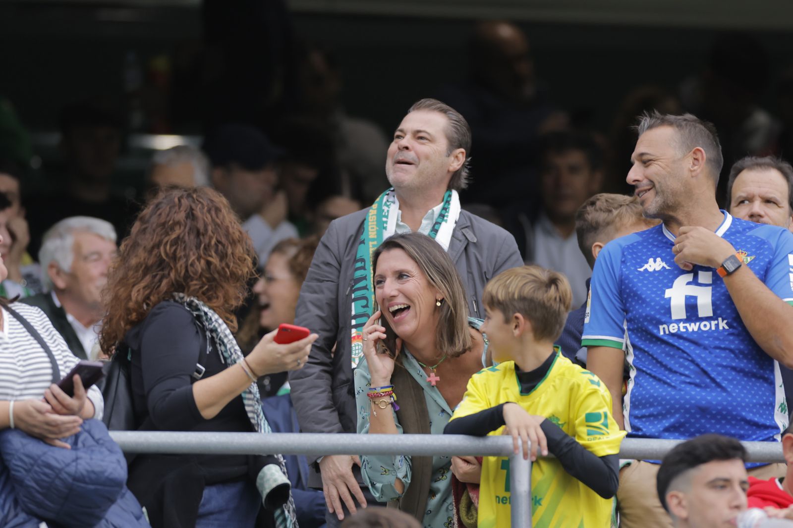 Búscate en las fotos del Betis-Mallorca