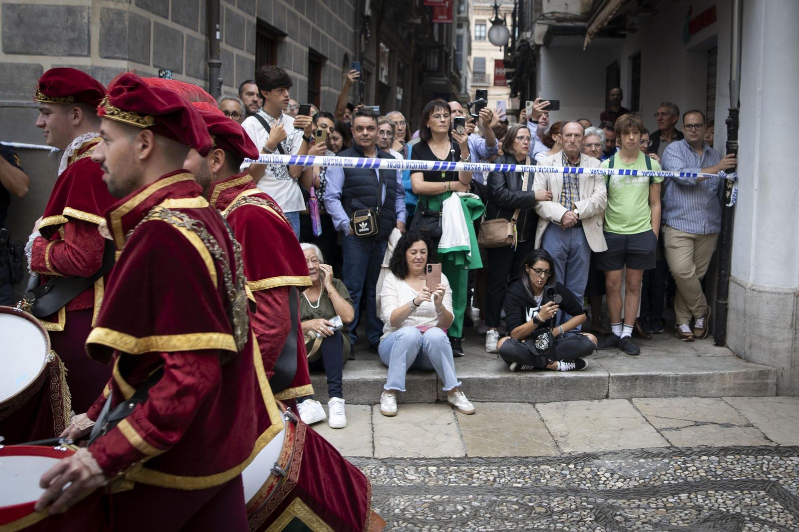 Las imágenes del Día de la Hispanidad en Granada
