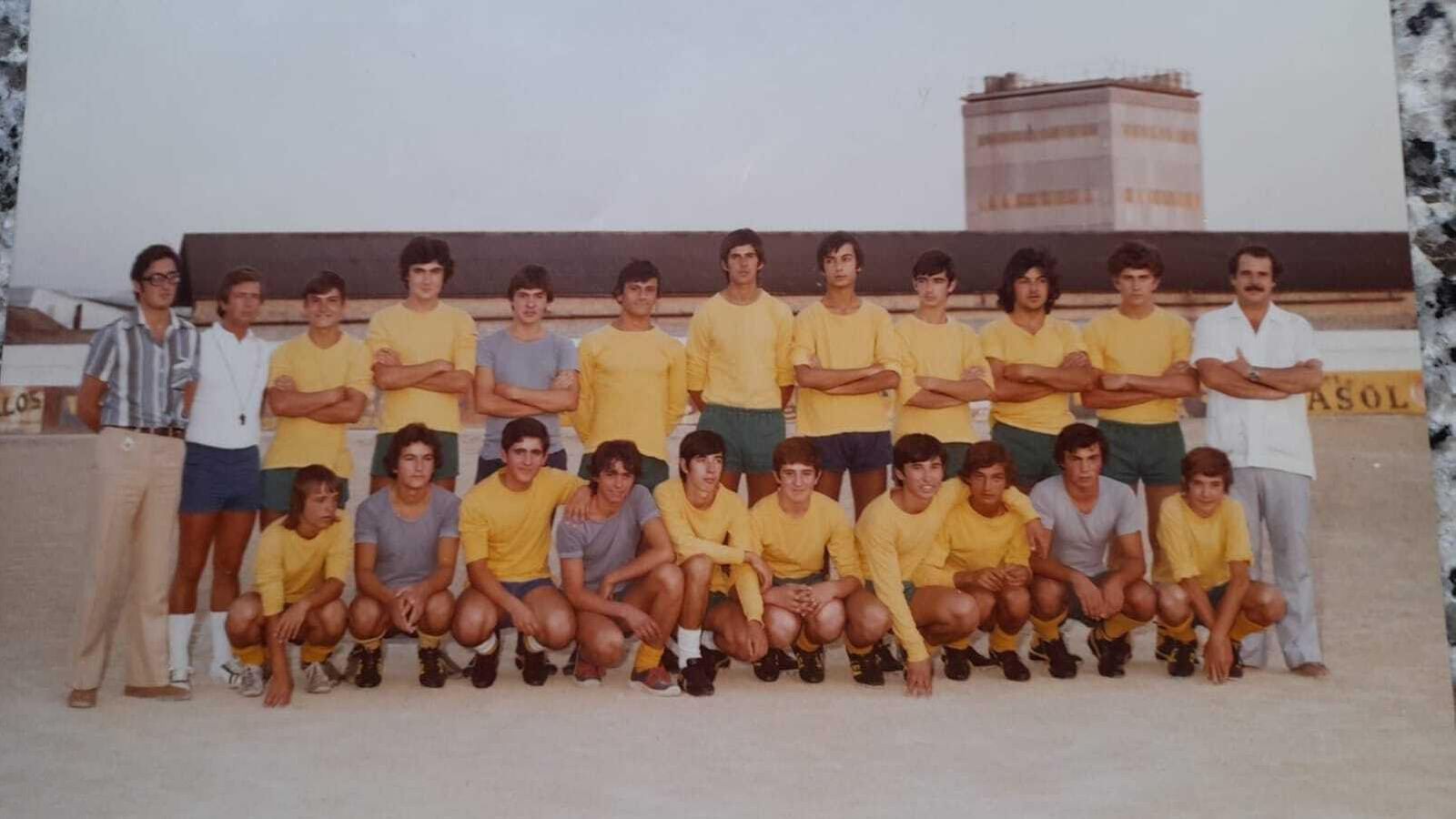Formación inicial del Montilla CF de los años 70.