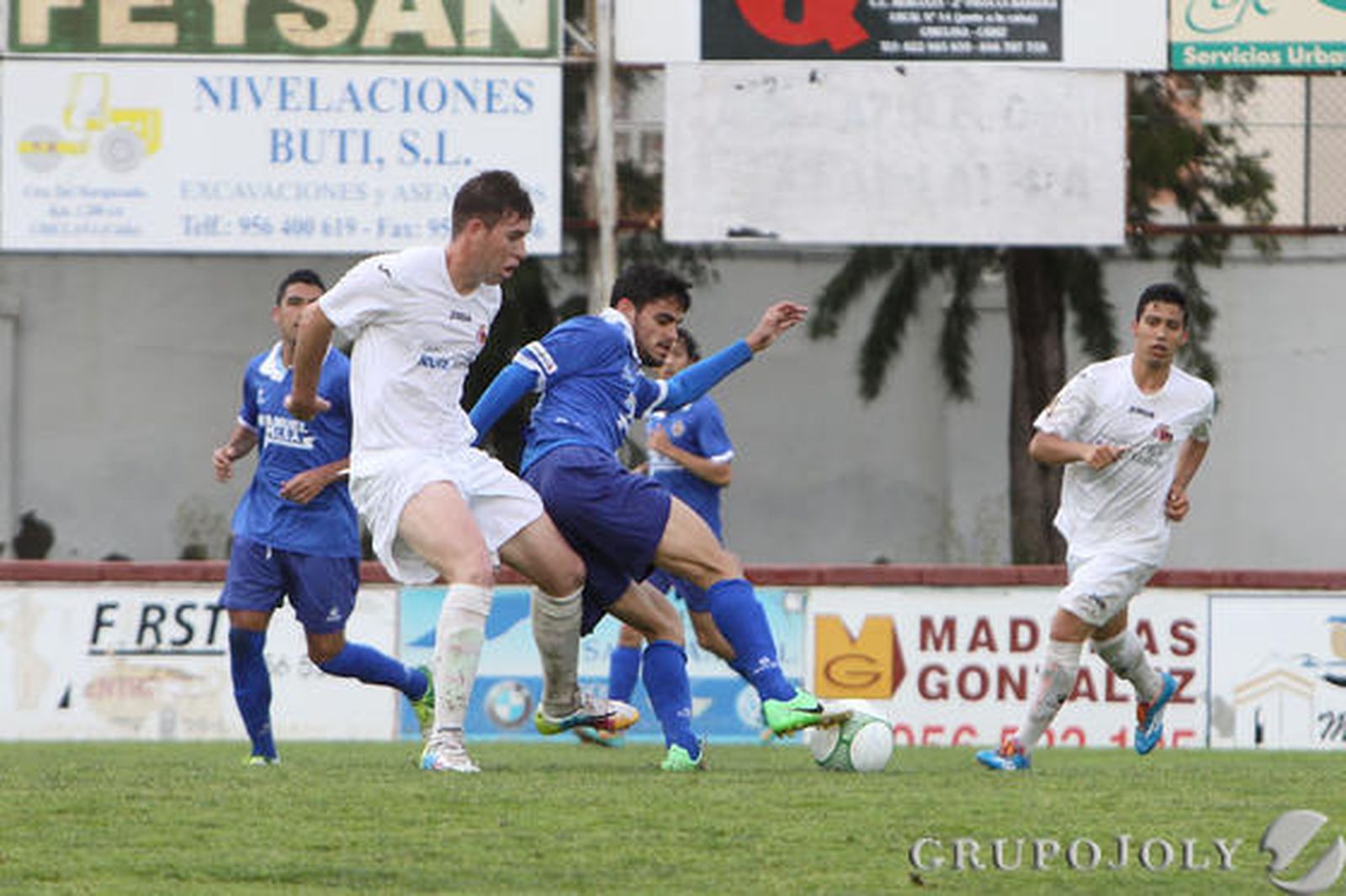 El XDFC se deja igualar un 0-2

Foto: Sonia Ramos