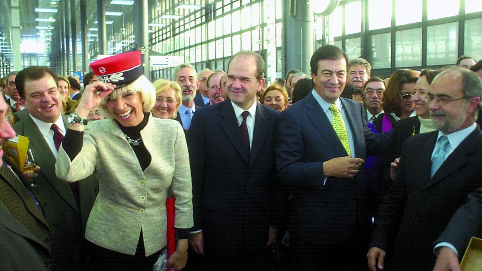 Teófila Martínez durante la inauguración del soterramiento.