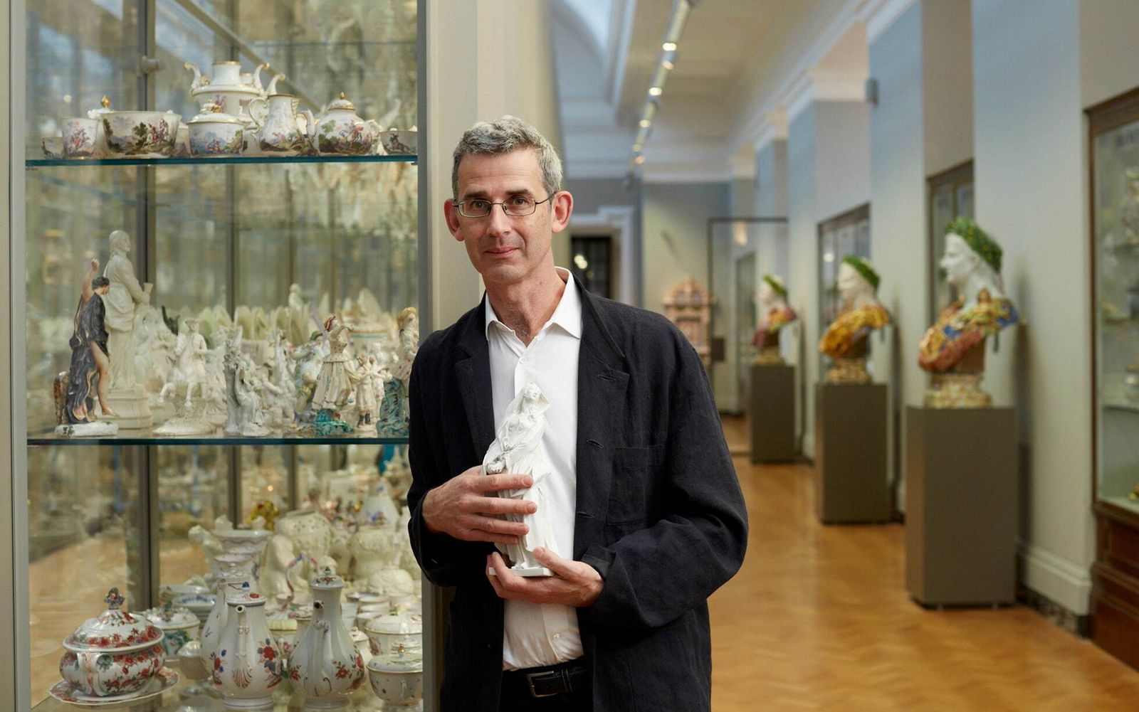 El escritor y ceramista británico Edmund de Waal (Nottingham, 1964)