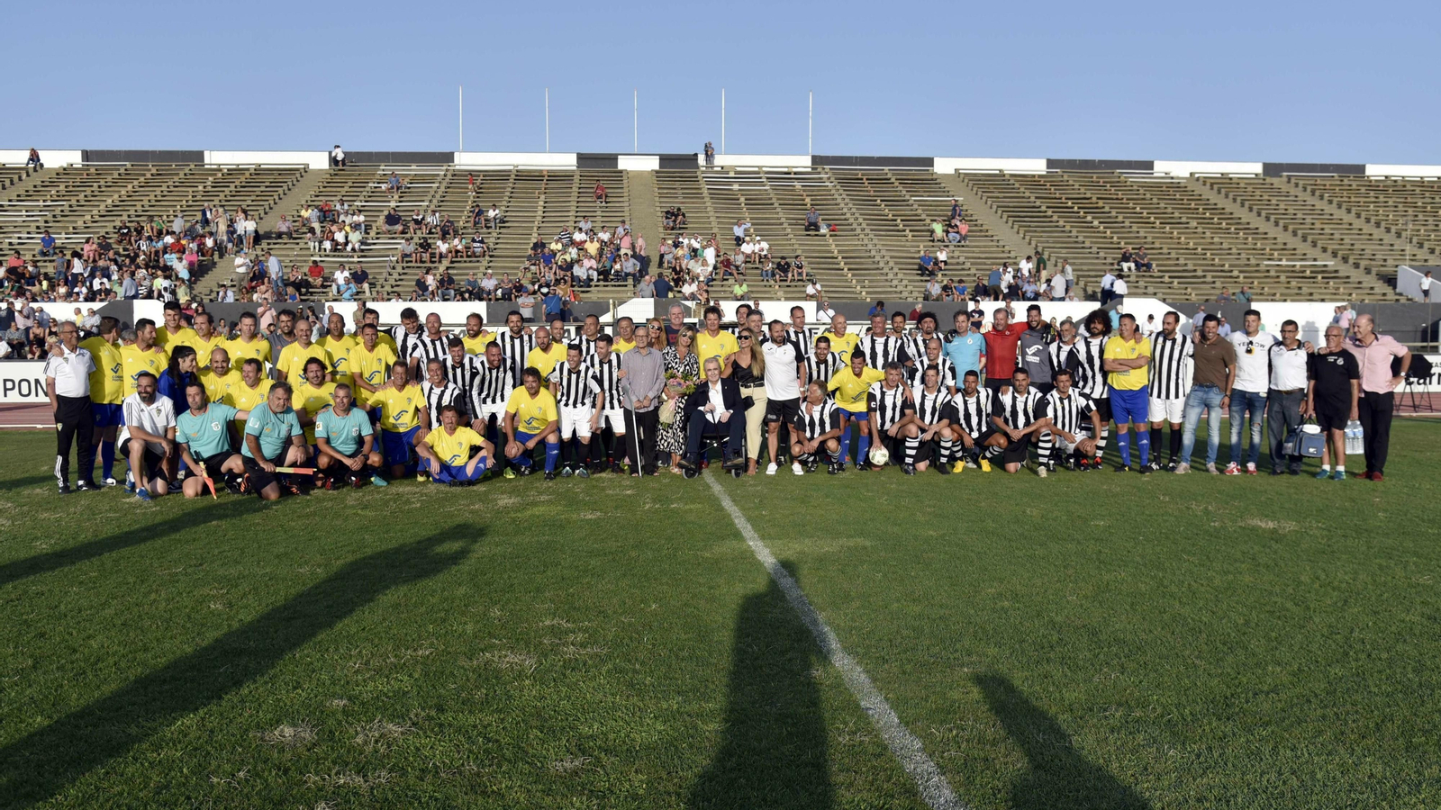 Homenaje a Alfredo Gallardo