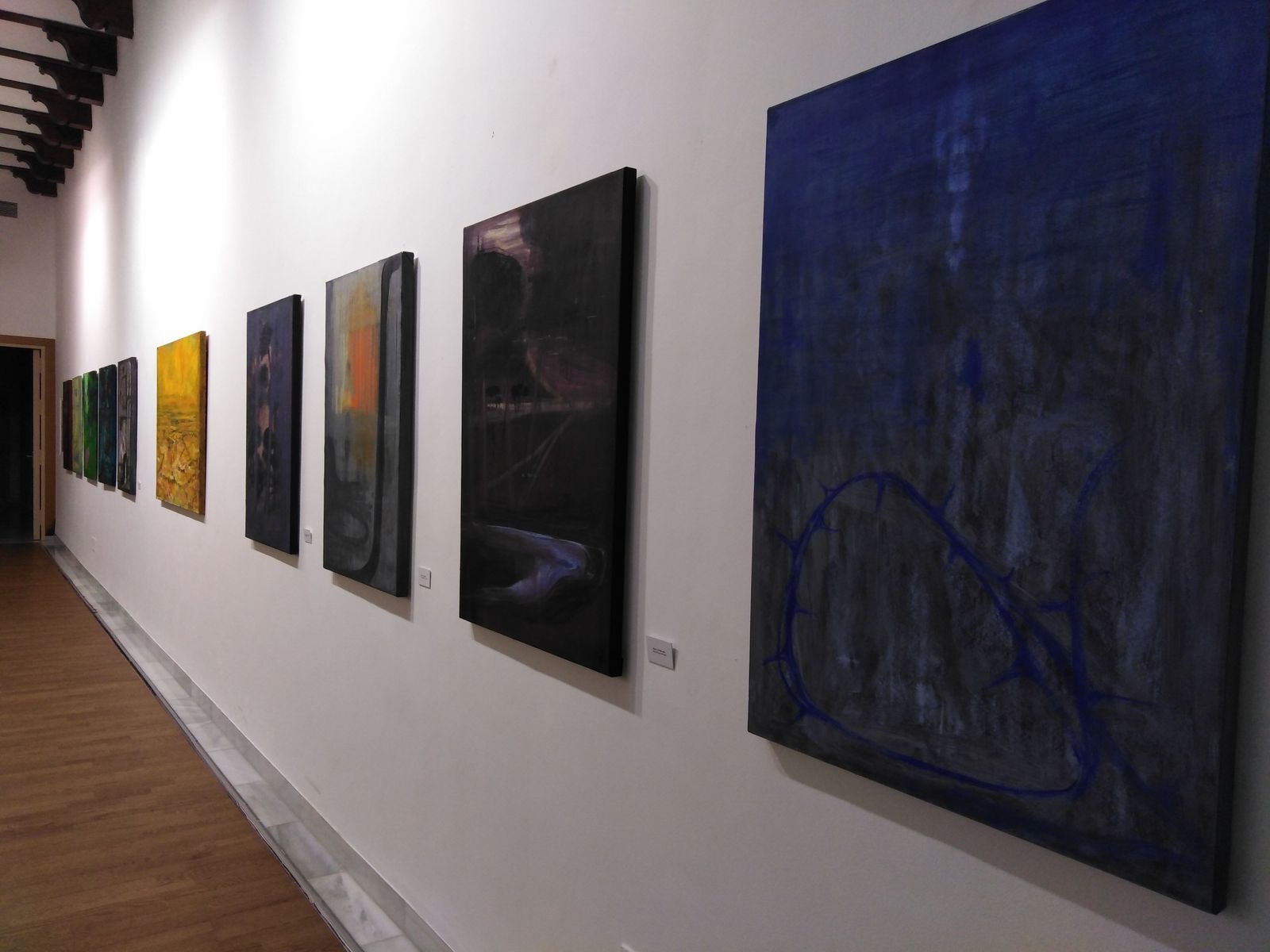 Exposición 'Al raso. Pintura de la Marisma', de Juan F. Lacomba, en Morón de la Frontera