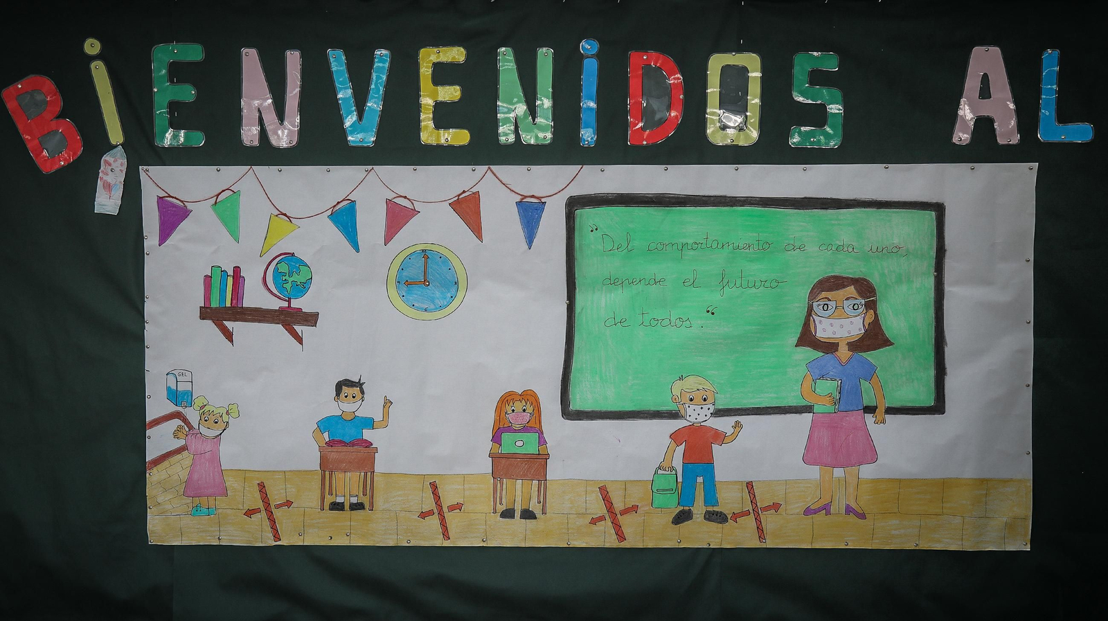 Imágenes del mal estado del CEIP Tartesos