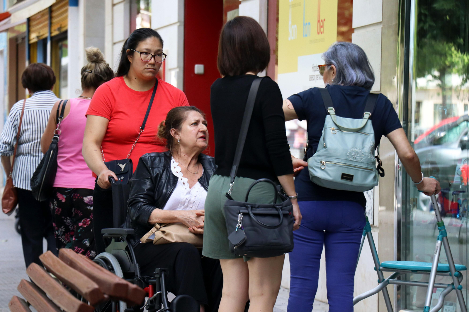 Imágenes del lunes 8 de mayo en Huelva