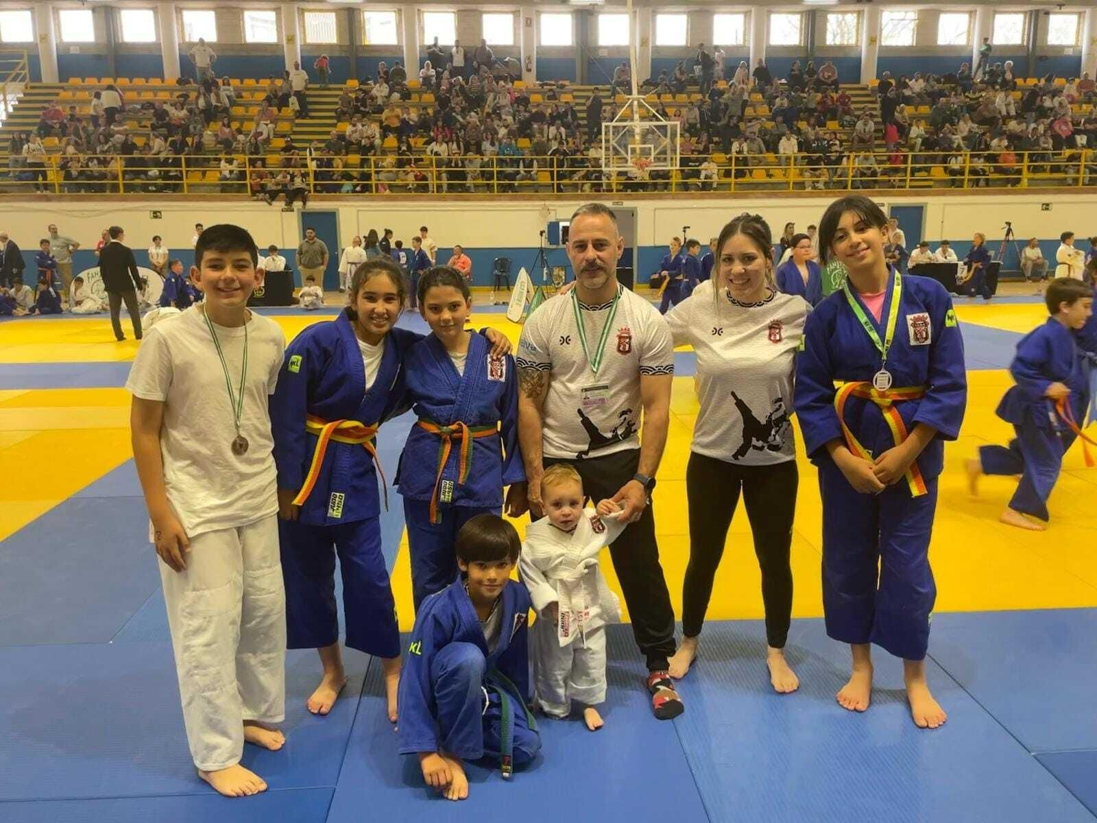 Los participantes del CD Huelva TSV en la Copa de Andalucía.