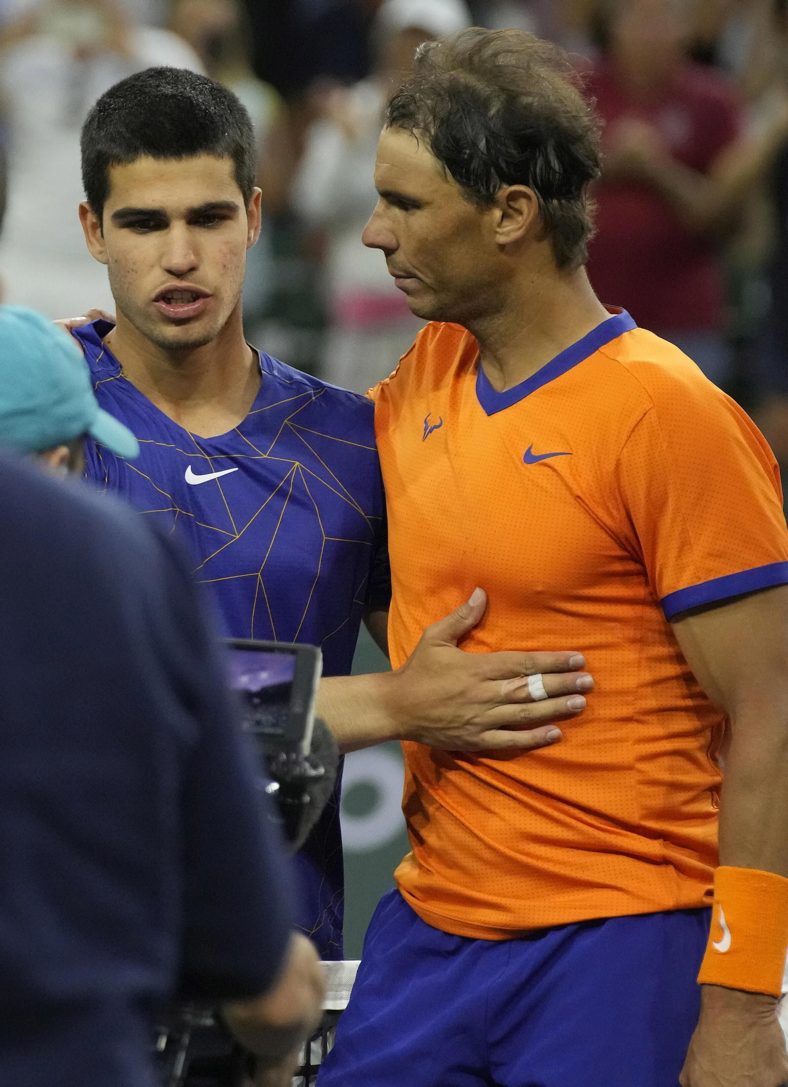 Carlos Alcaraz y Rafa Nadal, en Indian Wells.