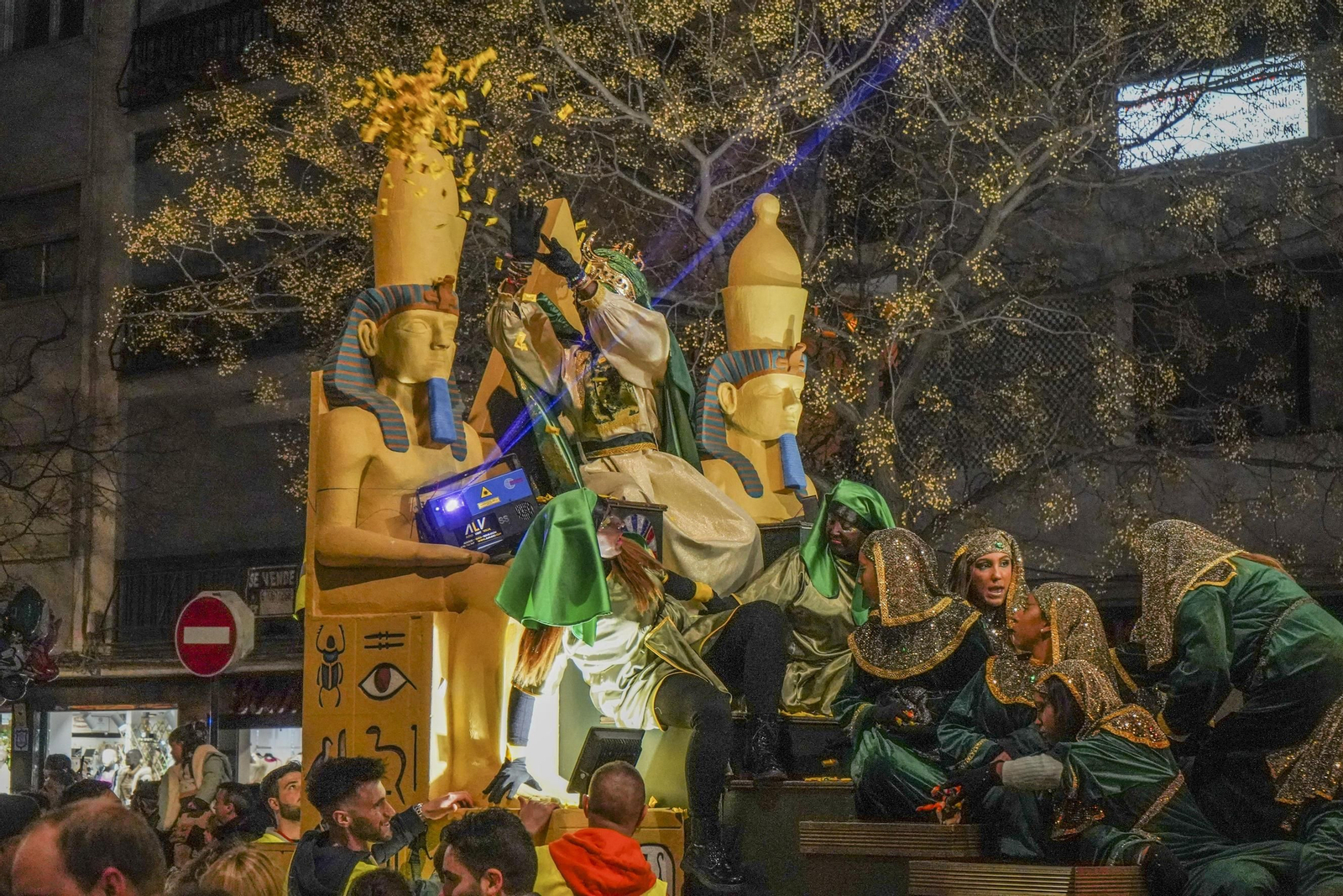 La cabalgata de los Reyes Magos de Granada, en imágenes