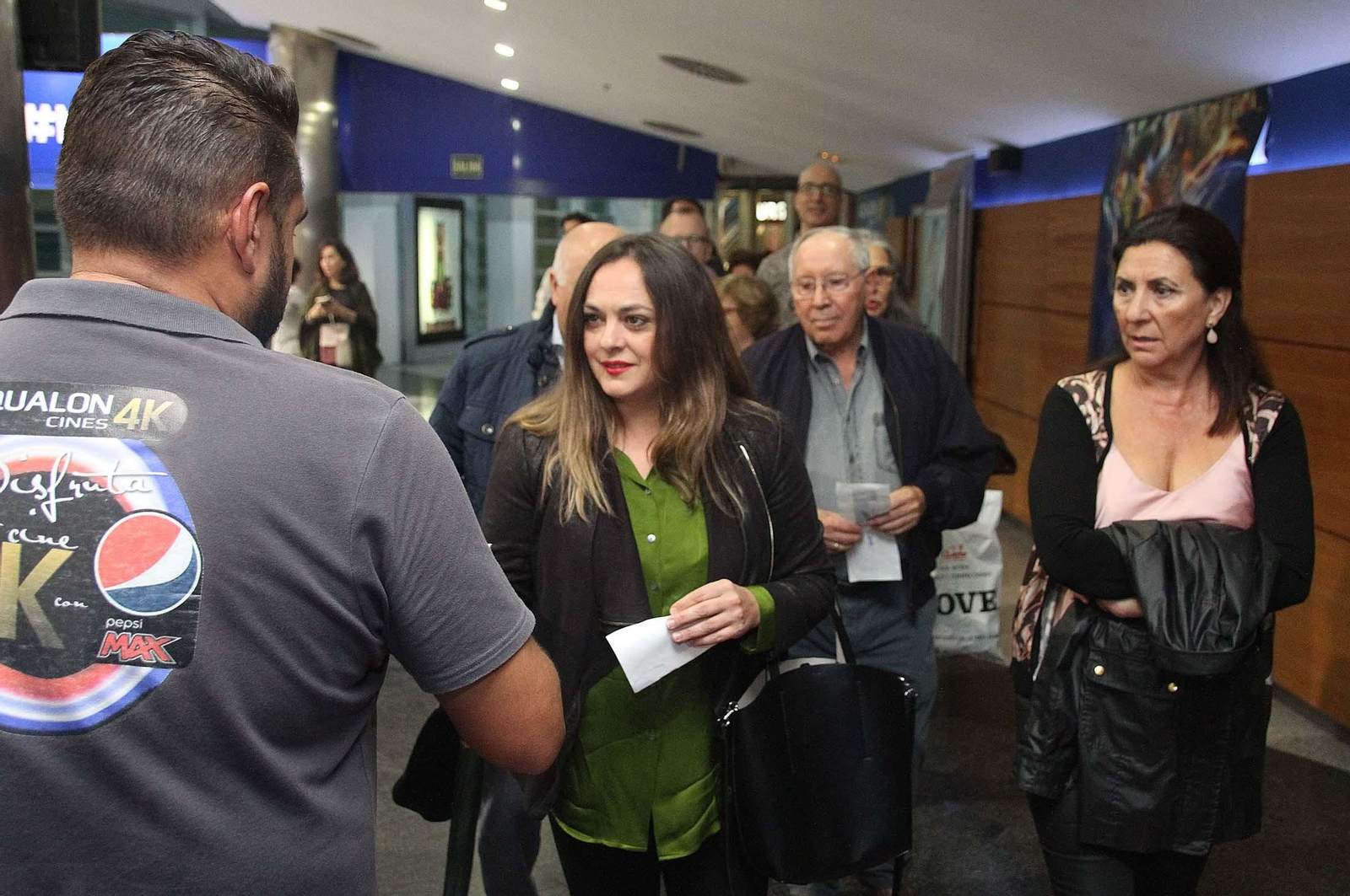 Imágenes de la proyección de la película Bernarda en CineBox Aqualon